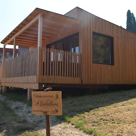 Cabanas Compostela - Cabana A Carballeira サンティアゴ・デ・コンポステーラ エクステリア 写真