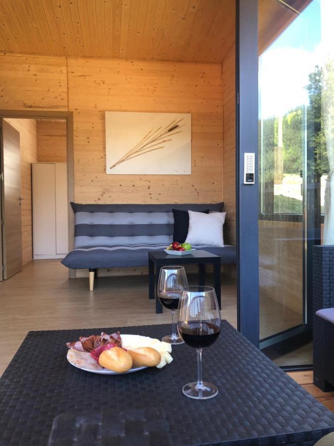 Cabanas Compostela - Cabana A Carballeira サンティアゴ・デ・コンポステーラ エクステリア 写真